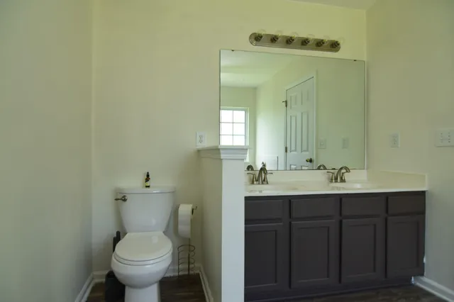 $2,195 | 307 Edenton Road, Goose Creek, SC 29445