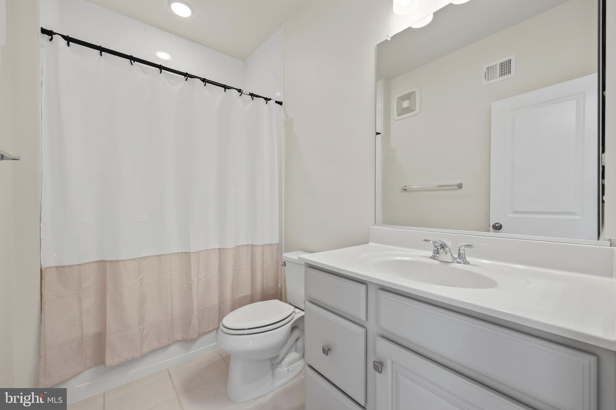 1010 Ribbon Limestone Terrace Southeast Leesburg, VA 20175 - Photo 36 of 39