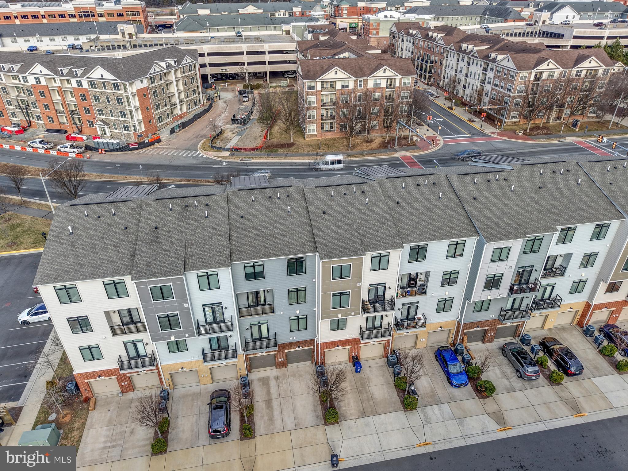1010 Ribbon Limestone Terrace Southeast Leesburg, VA 20175 - Photo 6 of 39