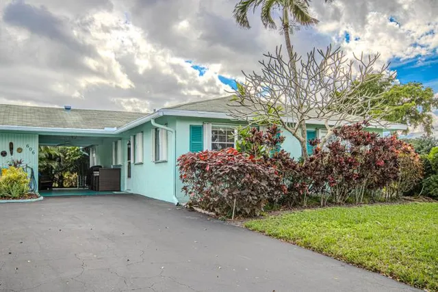 $229,888 | 606 Hummingbird Lane, Delray Beach, FL 33445