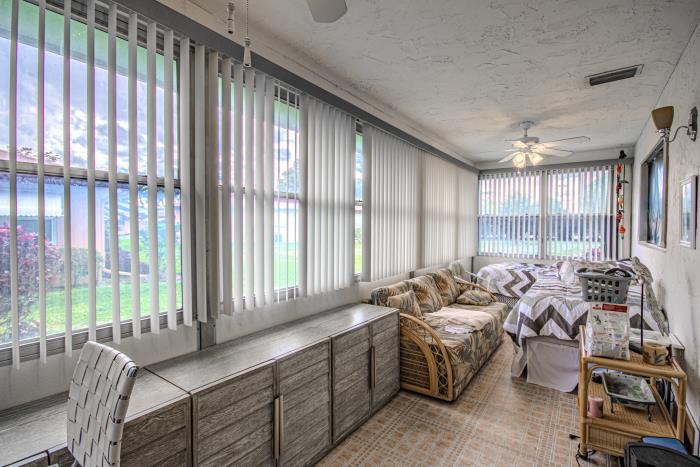 606 Hummingbird Lane Delray Beach, FL 33445 - Photo 12 of 14