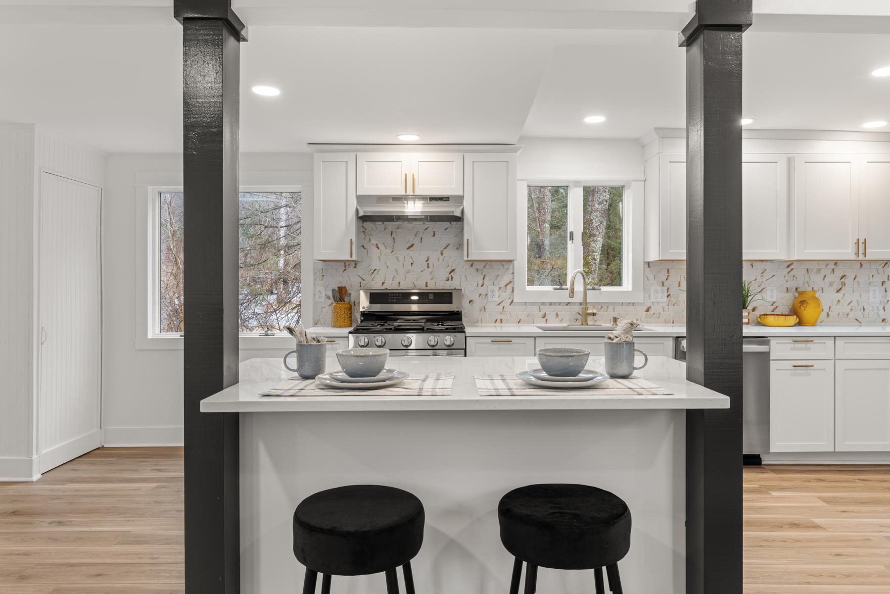157 Kingston Road Exeter, NH 03833 - Photo 23 of 39