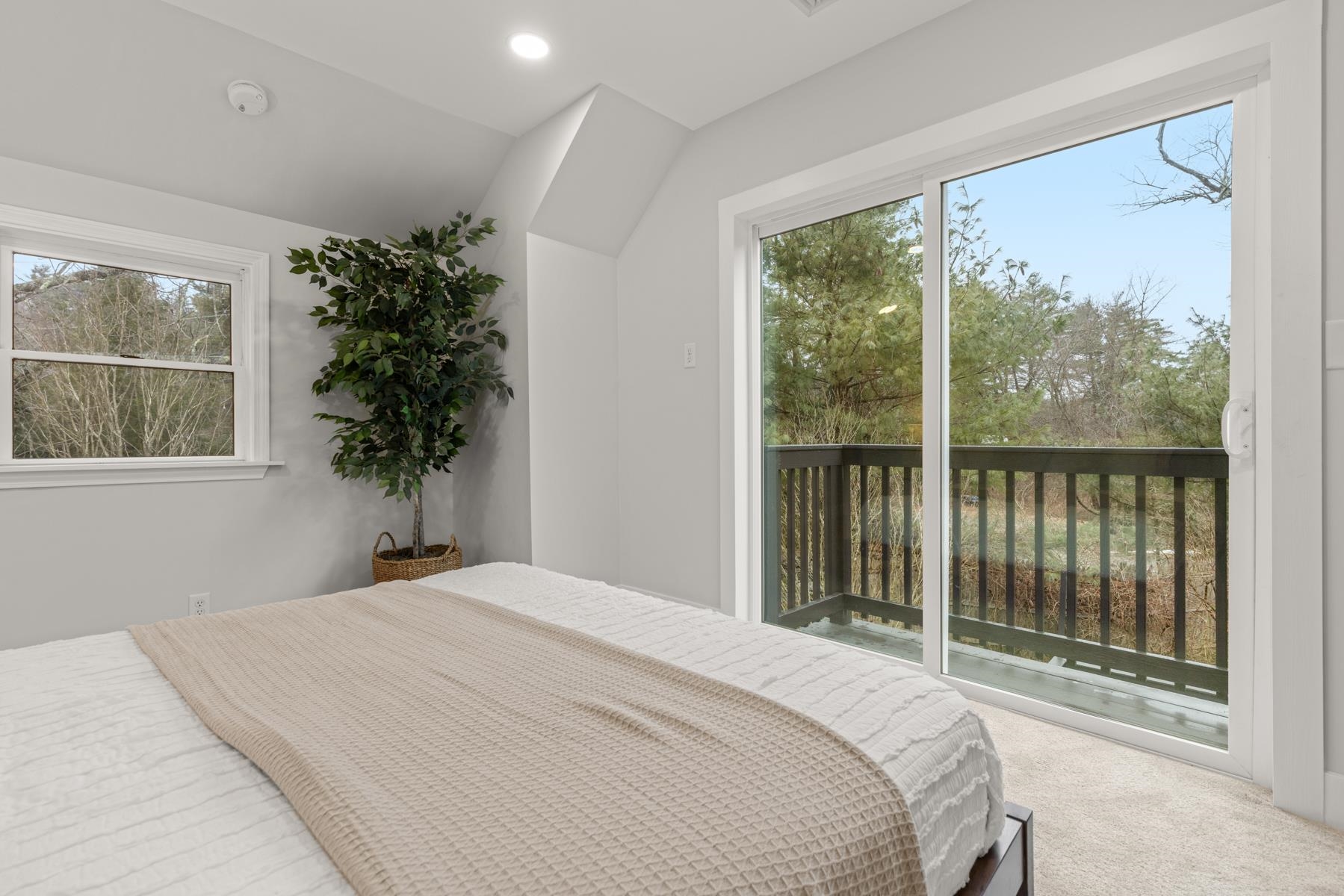 157 Kingston Road Exeter, NH 03833 - Photo 33 of 39