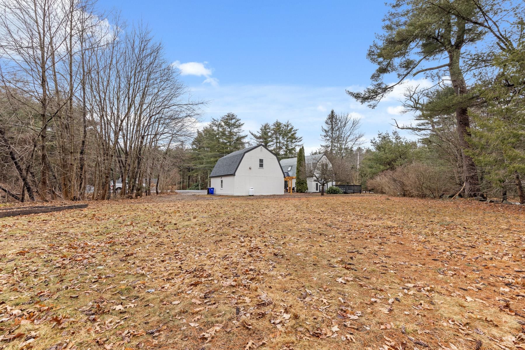 157 Kingston Road Exeter, NH 03833 - Photo 5 of 39