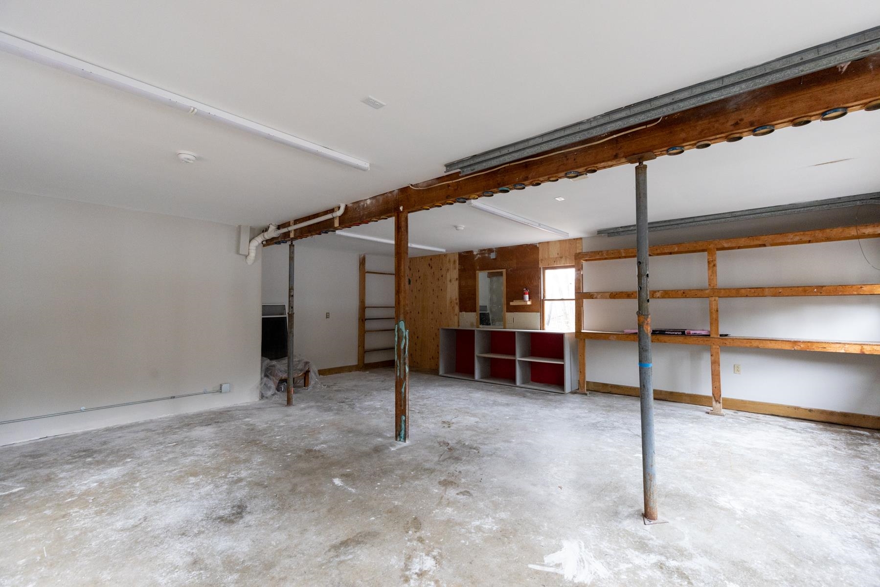 157 Kingston Road Exeter, NH 03833 - Photo 6 of 39