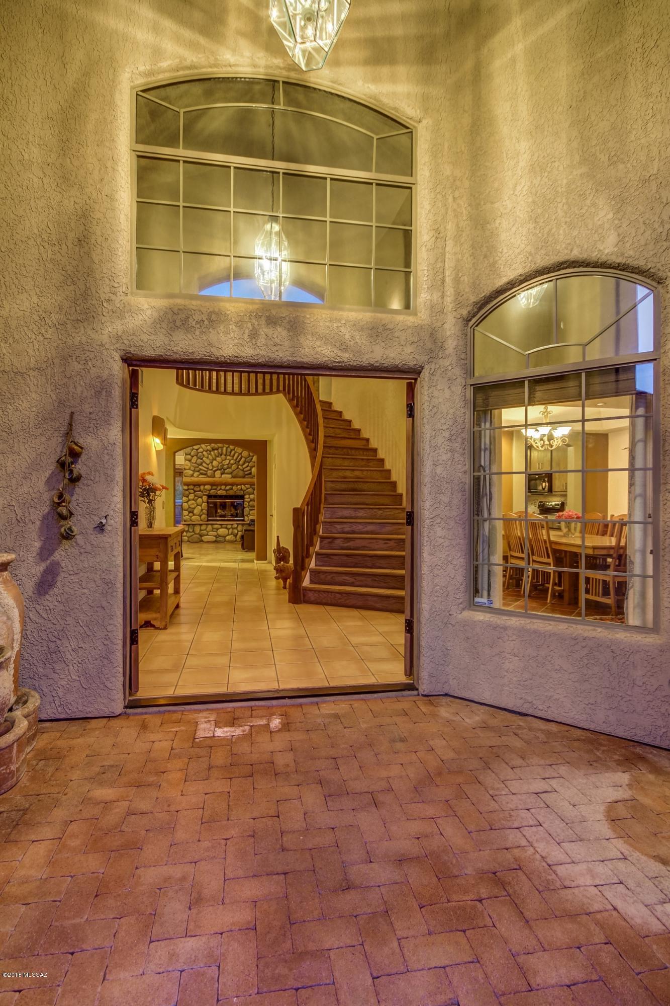 4510 North Bear Canyon Road Tucson, AZ 85749 - Photo 2 of 50