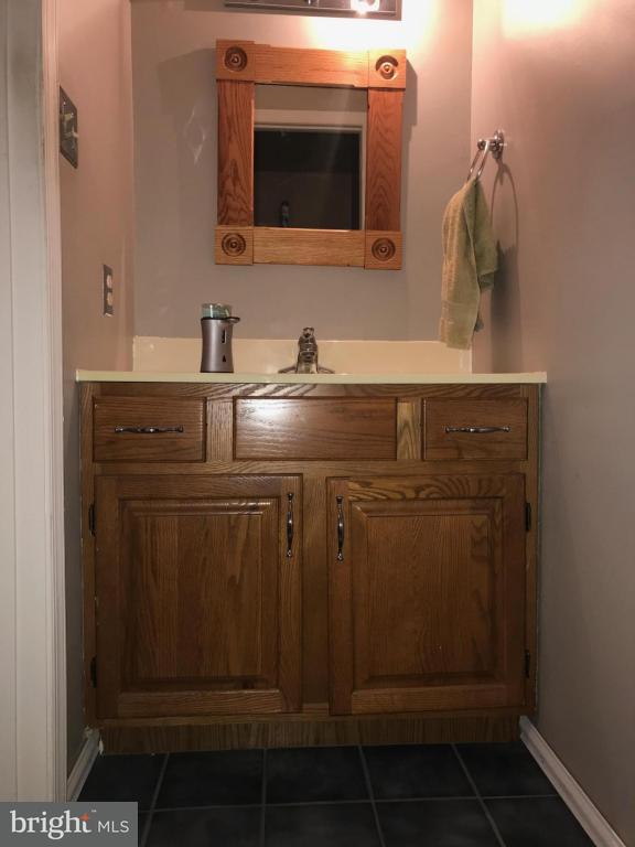6 Laurie Lane Lititz, PA 17543 - Photo 11 of 27 Gallery Image 11