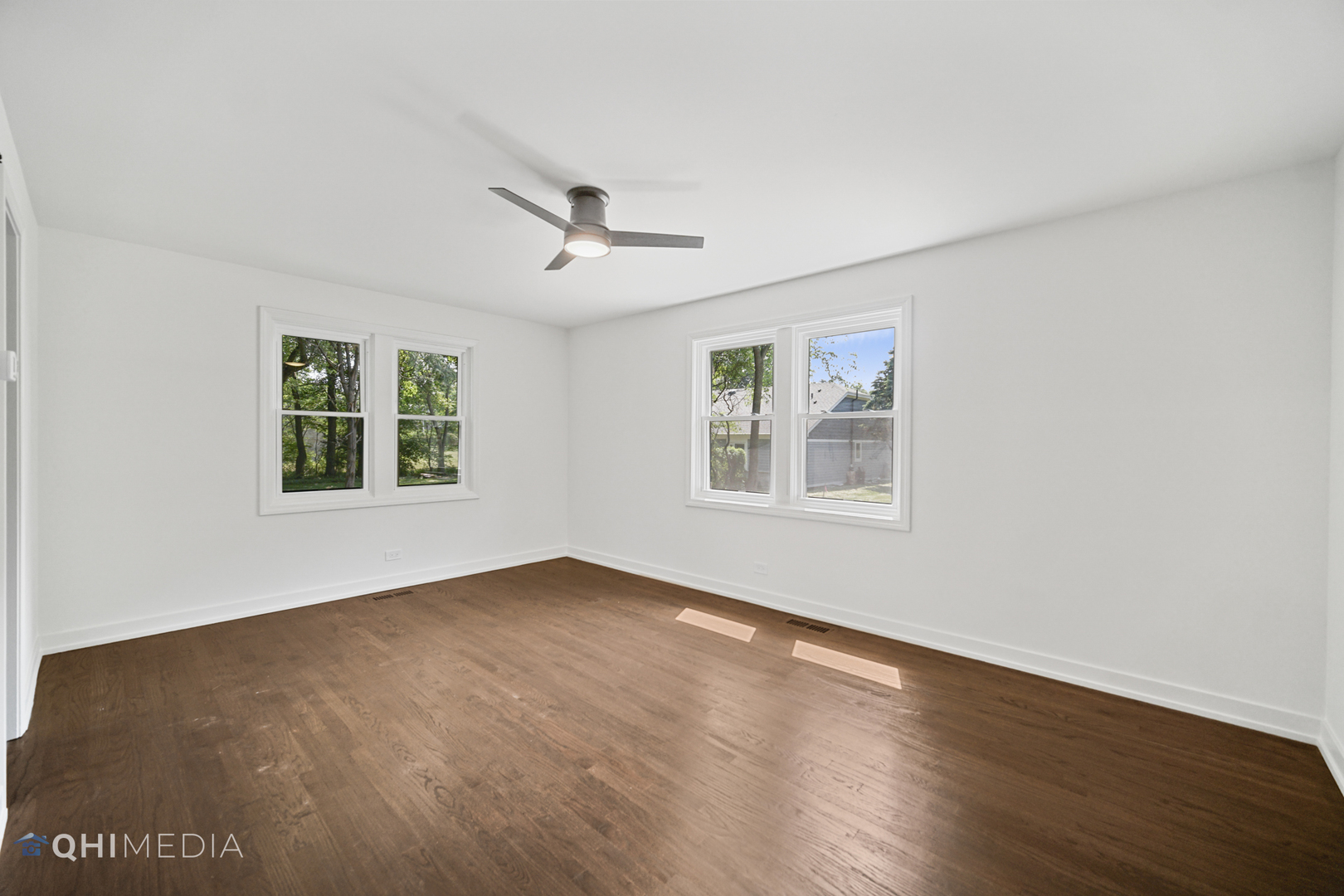 1801 Orchard Road Wheaton, IL 60189 - Photo 17 of 41 a view of an empty room with windows
