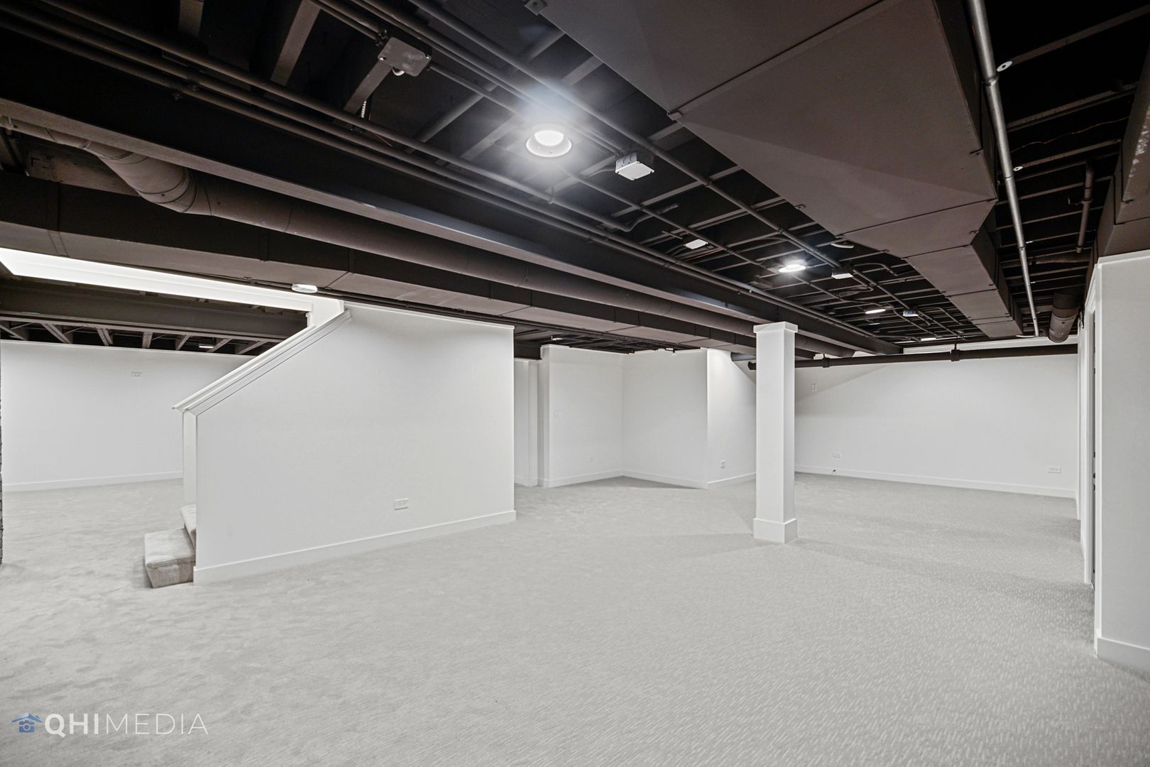 1801 Orchard Road Wheaton, IL 60189 - Photo 33 of 41 a view of an empty room