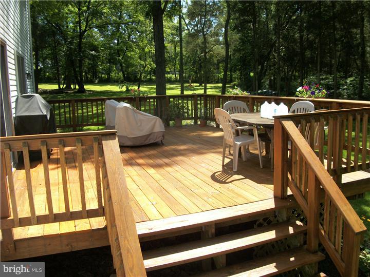 2087 Hendricks Road Pennsburg, PA 18073 - Photo 4 of 11