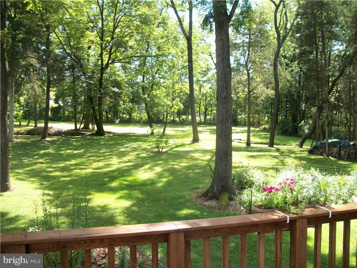 2087 Hendricks Road Pennsburg, PA 18073 - Photo 5 of 11