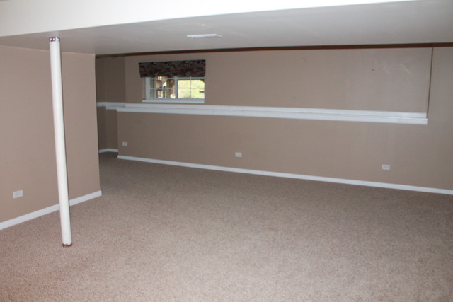 2284 Prairie Trail Round Lake Heights, IL 60073 - Photo 20 of 23