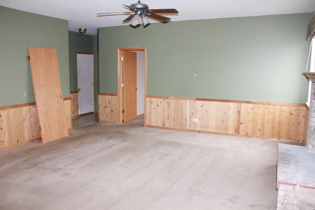 2284 Prairie Trail Round Lake Heights, IL 60073 - Photo 4 of 23