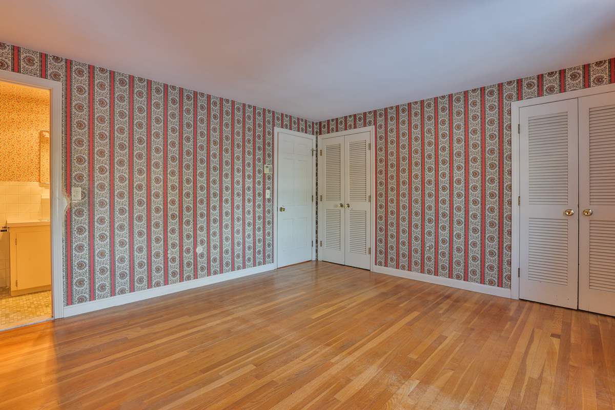 61 Farmington Road Nashua, NH 03060 - Photo 22 of 35