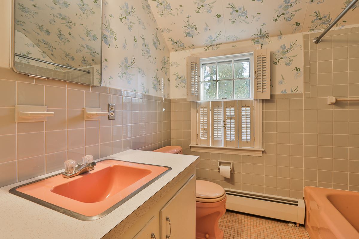 61 Farmington Road Nashua, NH 03060 - Photo 28 of 35