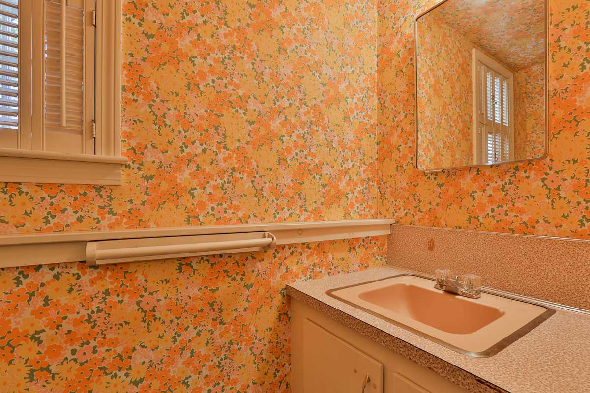 61 Farmington Road Nashua, NH 03060 - Photo 31 of 35