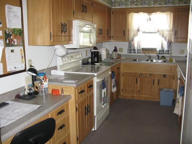 6784 State Rte 101 Spencerville, IN 46788 - Photo 3 of 16