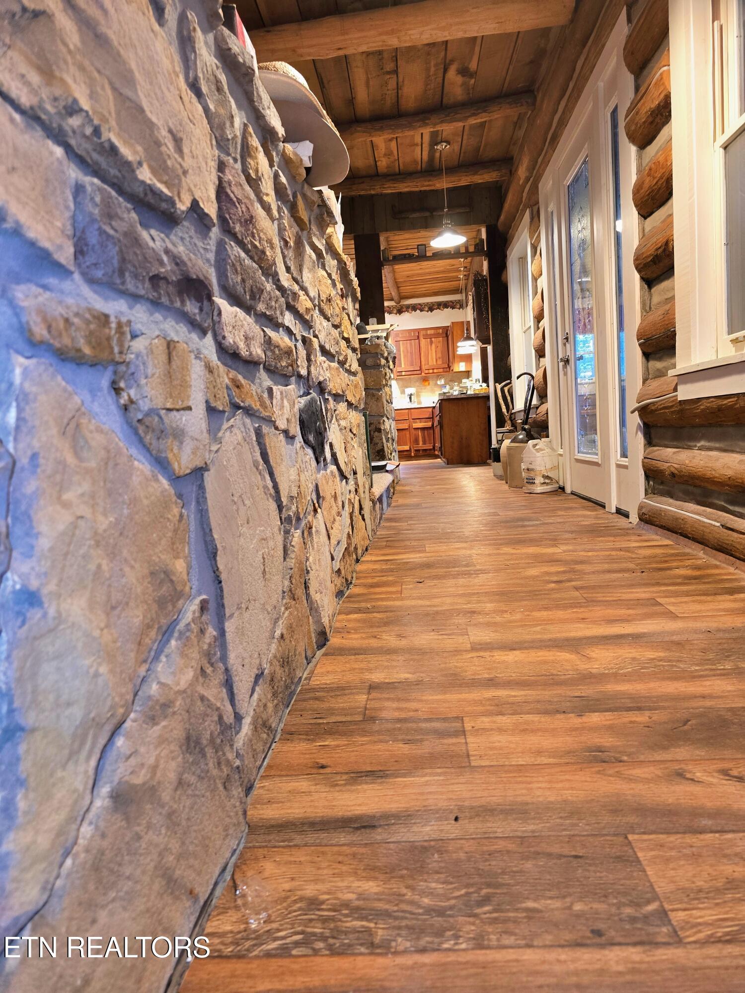 1249 Sharp Road Speedwell, TN 37870 - Photo 21 of 31 20251125_092023 (1)