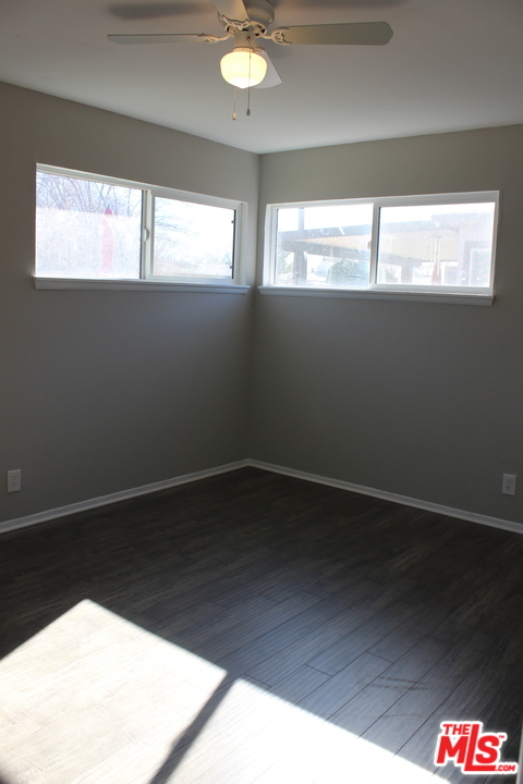 44720 Rodin Avenue Lancaster, CA 93535 - Photo 12 of 20