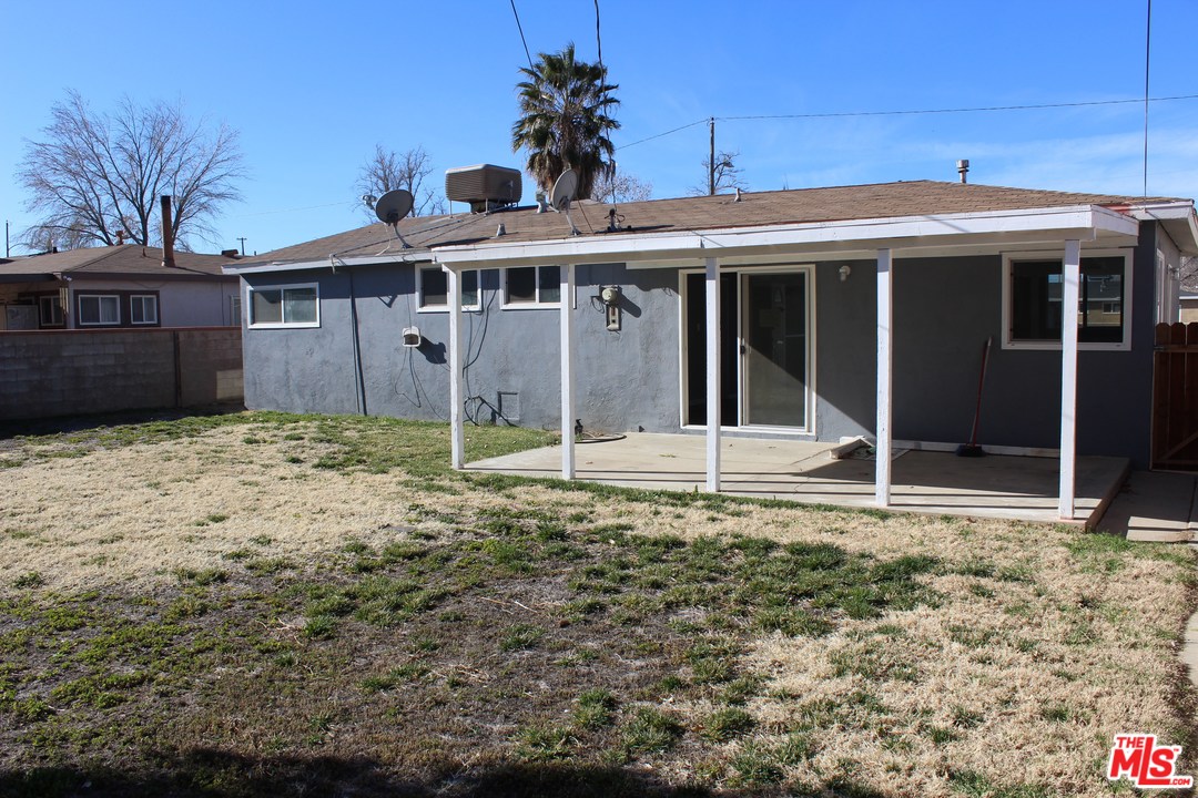 44720 Rodin Avenue Lancaster, CA 93535 - Photo 16 of 20