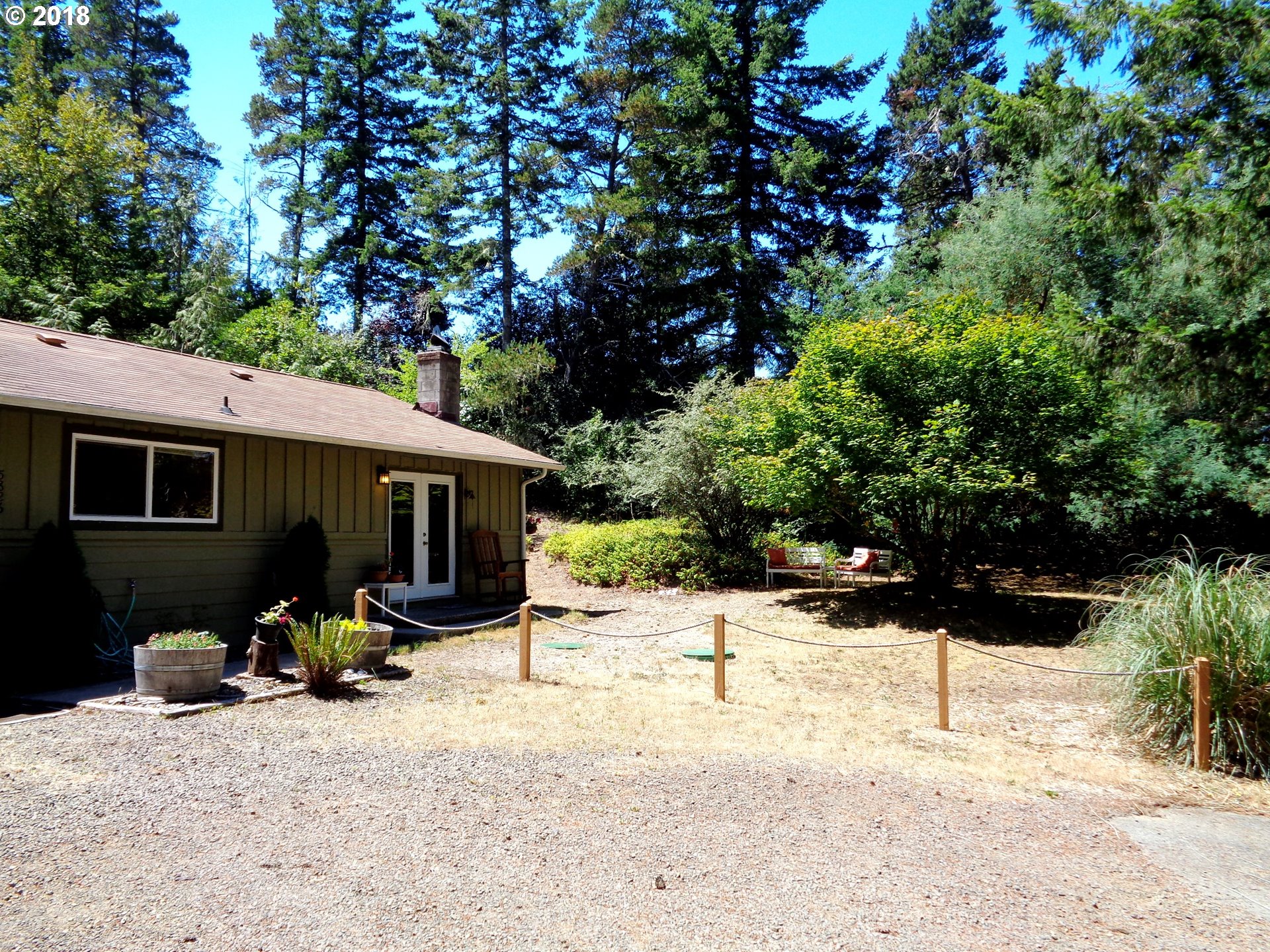 5826 Mercer Lake Road Florence, OR 97439 - Photo 3 of 31 Gallery Image 3