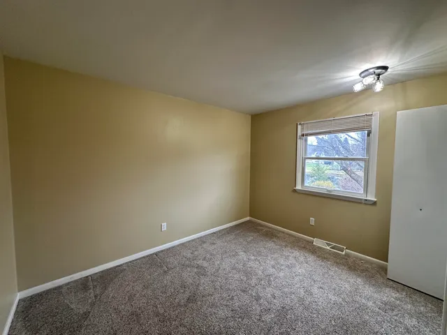 $2,400 | 8120 Gregory Road, Dexter, MI 48130