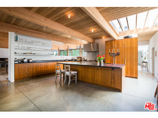 634 Hightree Road Santa Monica, CA 90402 - Photo 13 of 54