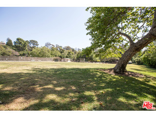 634 Hightree Road Santa Monica, CA 90402 - Photo 53 of 54