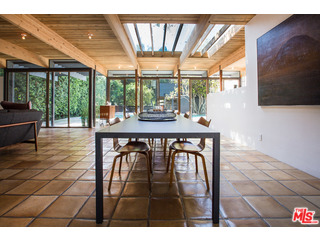 634 Hightree Road Santa Monica, CA 90402 - Photo 8 of 54