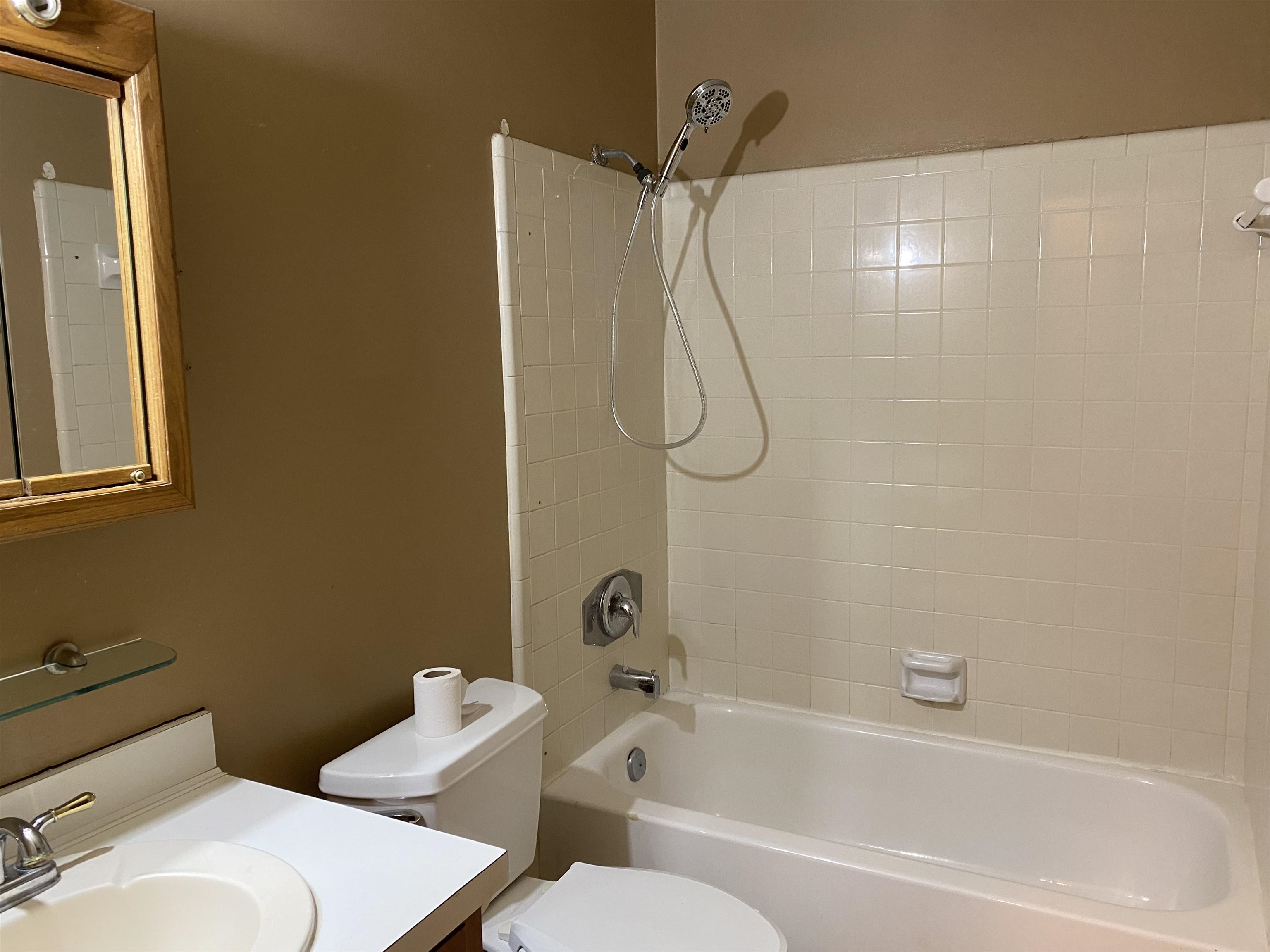 4066 Brewster Road, Unit A & B Tallahassee, FL 32308 - Photo 4 of 36