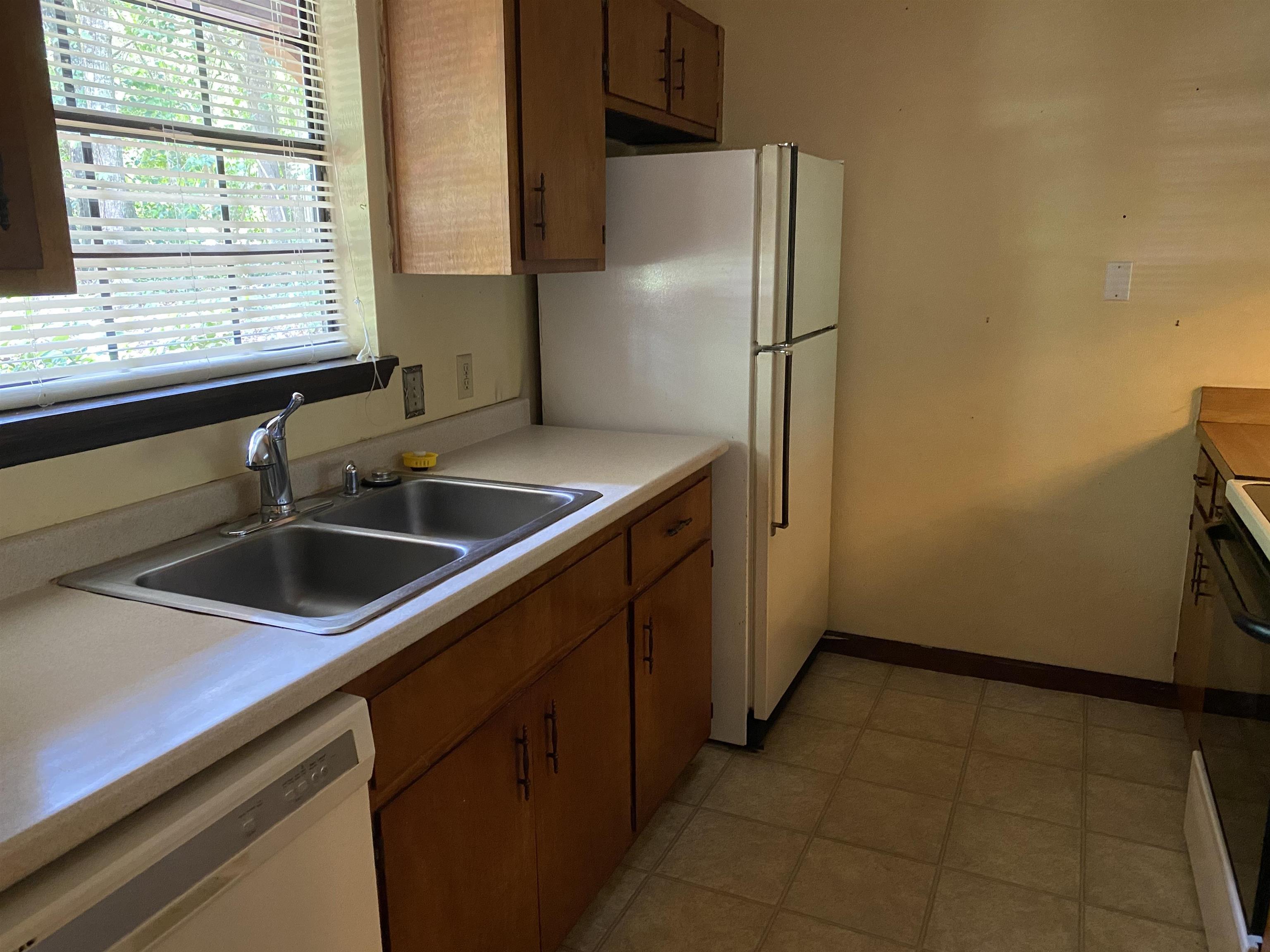 4066 Brewster Road, Unit A & B Tallahassee, FL 32308 - Photo 8 of 36