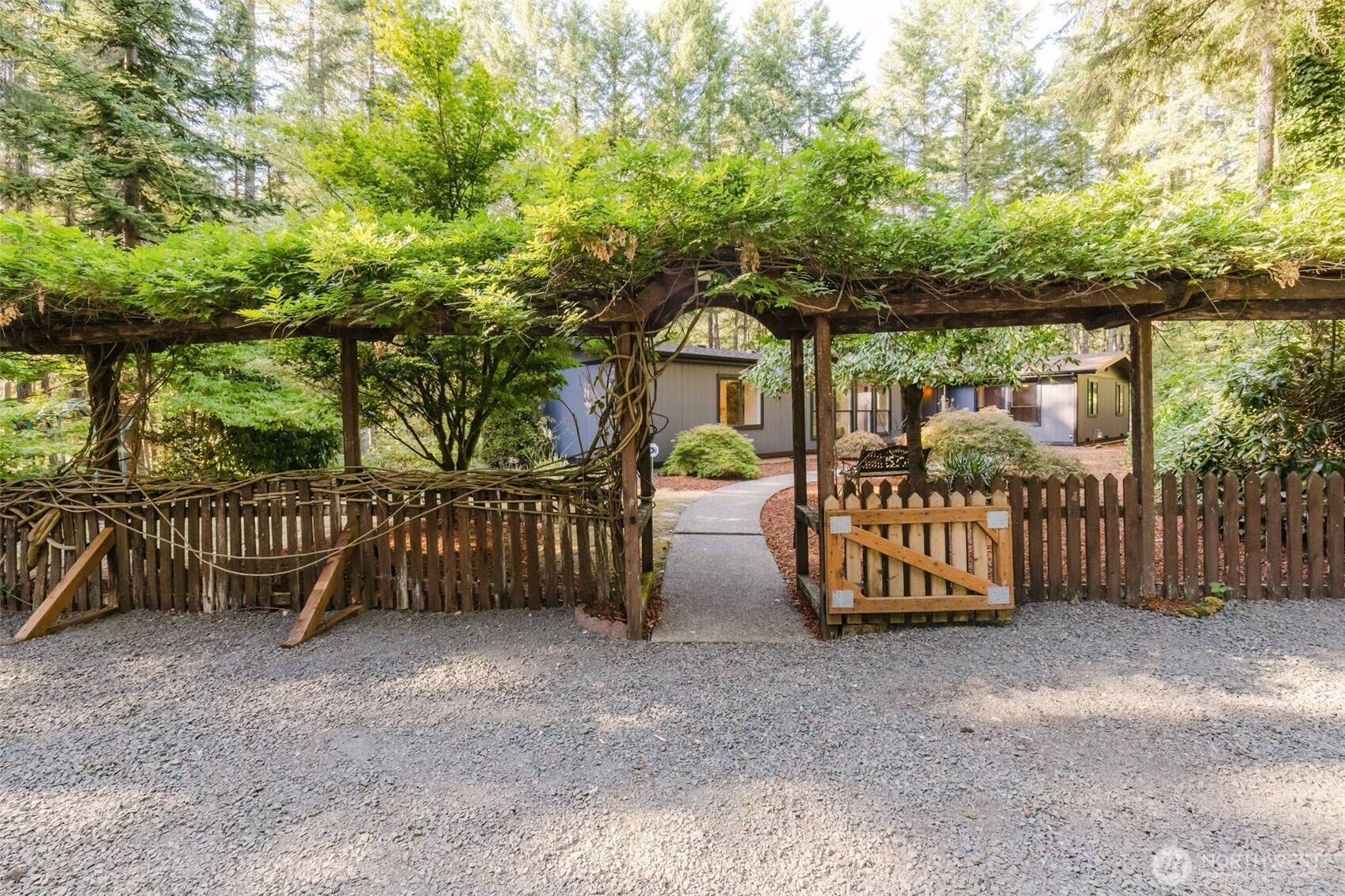 7844 Square Lake Road Southwest Port Orchard, WA 98367 - Photo 5 of 40 Gallery Image 5