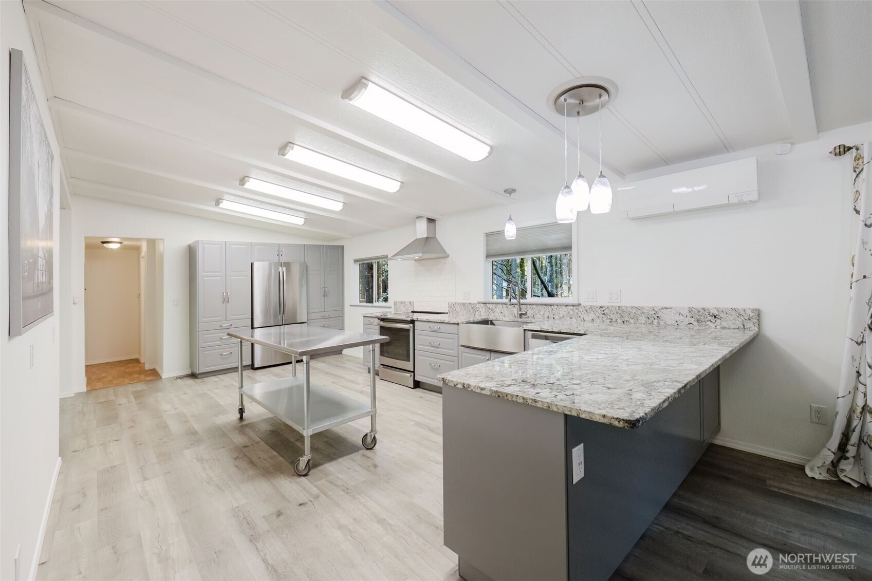 7844 Square Lake Road Southwest Port Orchard, WA 98367 - Photo 6 of 40 Gallery Image 6