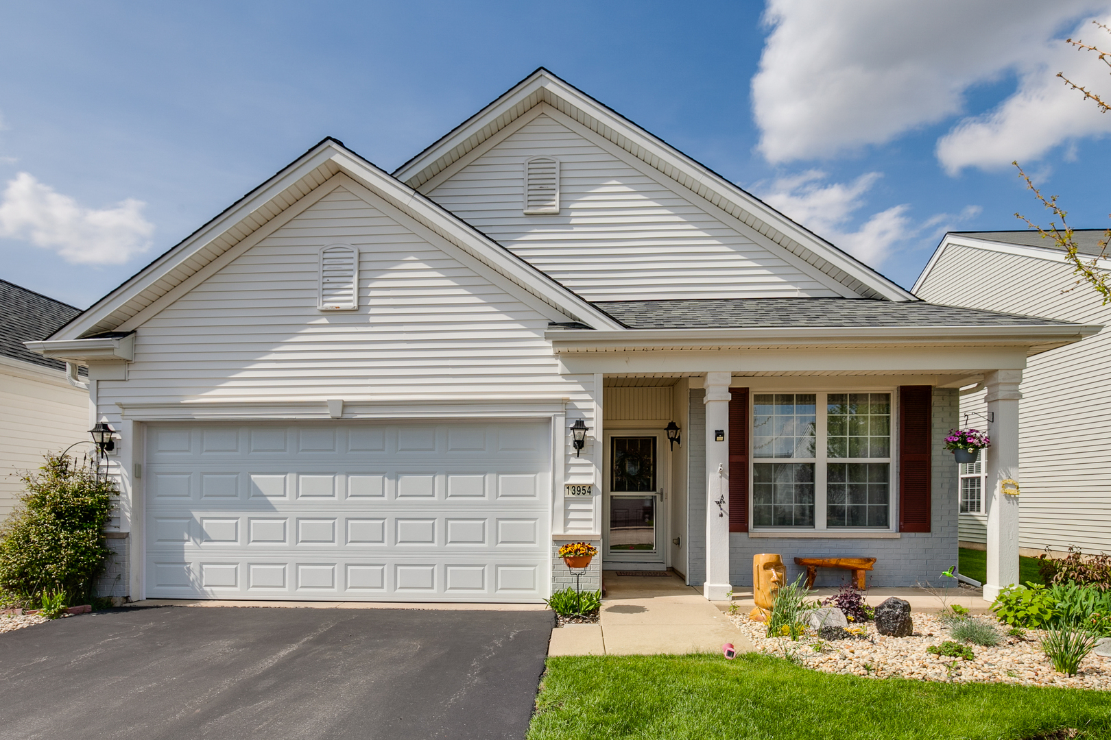 13954 Chanwahon Road Huntley, IL 60142 - Photo 1 of 30 Gallery Image 1