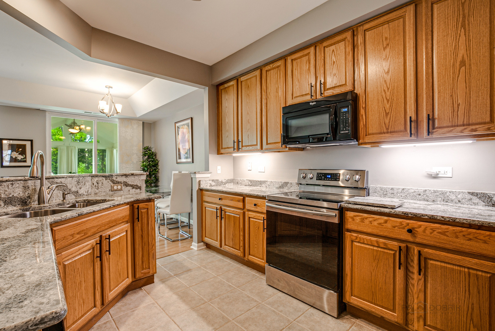 13954 Chanwahon Road Huntley, IL 60142 - Photo 5 of 30 Gallery Image 5