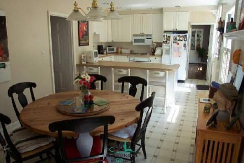 286 Cloverly Road Grosse Pointe, MI 48236 - Photo 3 of 9 854299-2.JPG