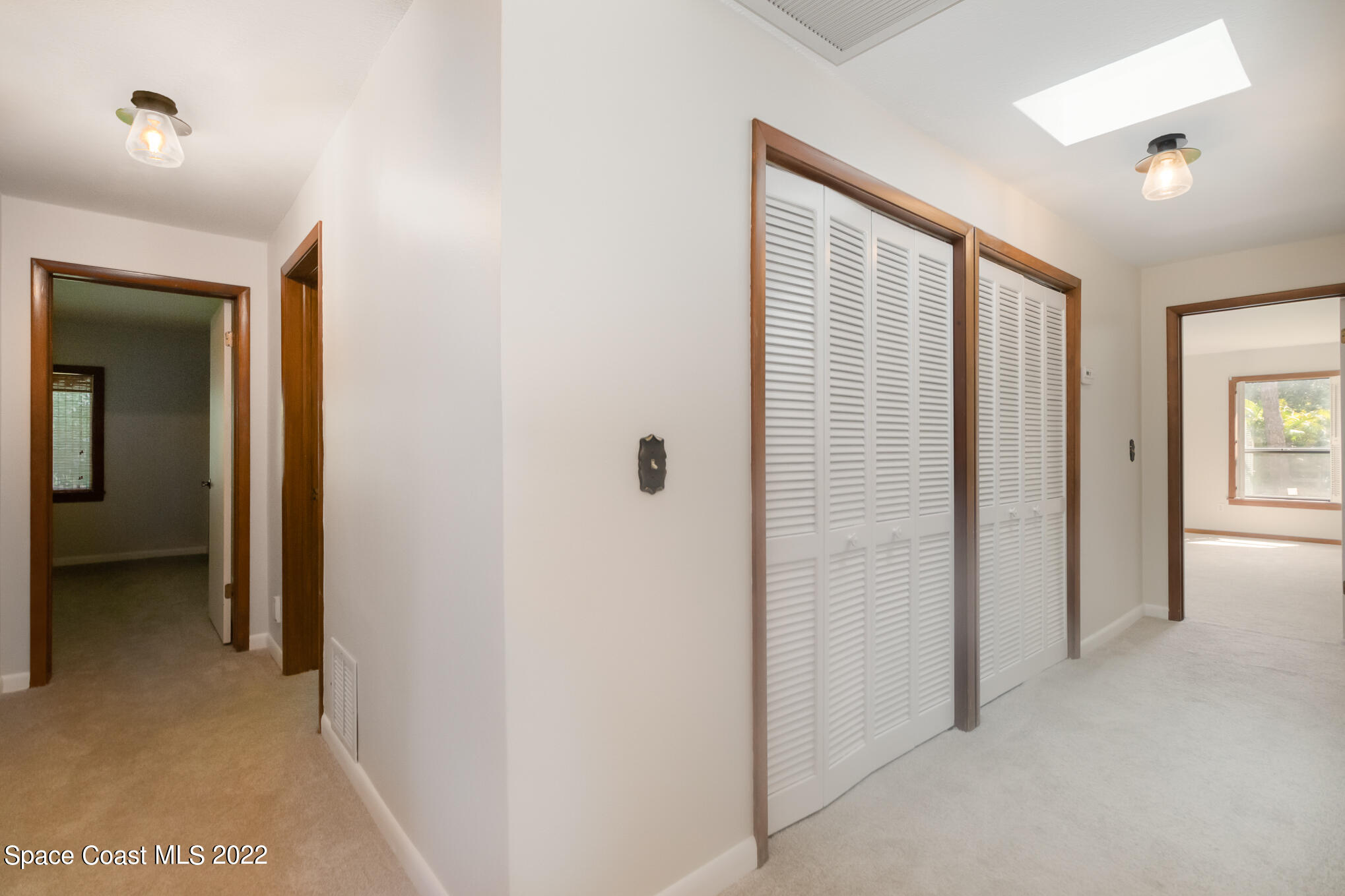 2187 Turtle Mound Road Melbourne, FL 32934 - Photo 20 of 42 a view of a livingroom with a potted plant