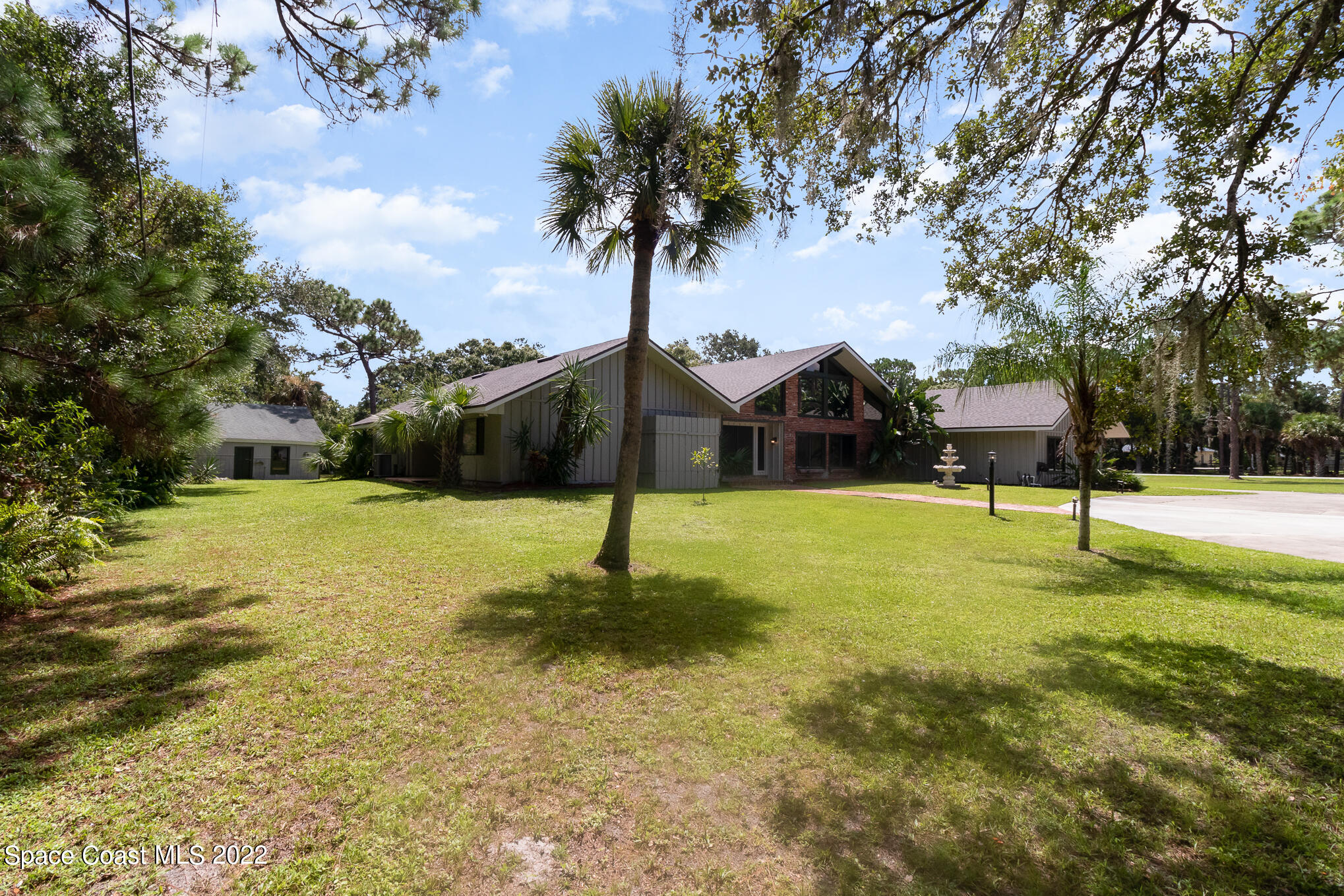 2187 Turtle Mound Road Melbourne, FL 32934 - Photo 6 of 42 a view of a park