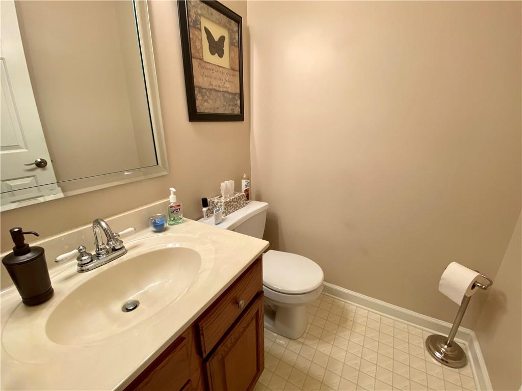 8624 North Mechanicsburg Road Middletown, IN 47356 - Photo 12 of 40