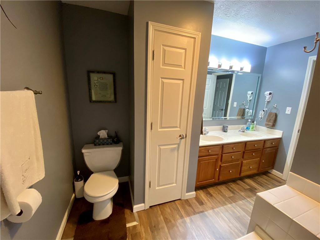 8624 North Mechanicsburg Road Middletown, IN 47356 - Photo 17 of 40