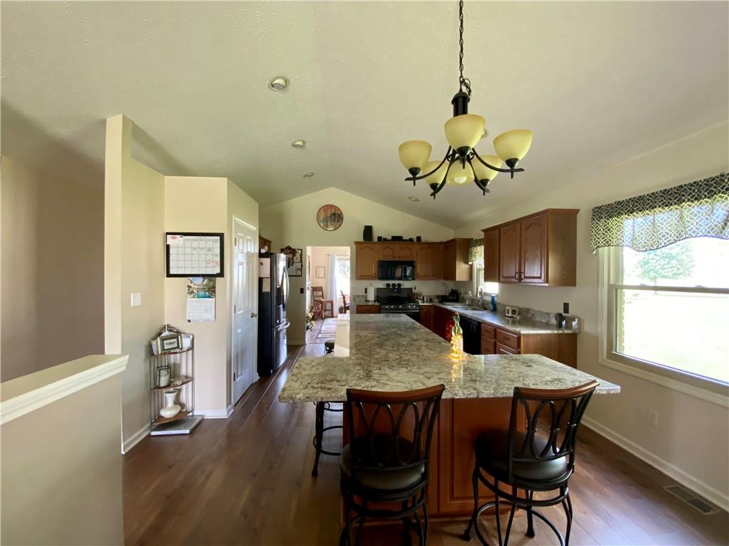 8624 North Mechanicsburg Road Middletown, IN 47356 - Photo 6 of 40