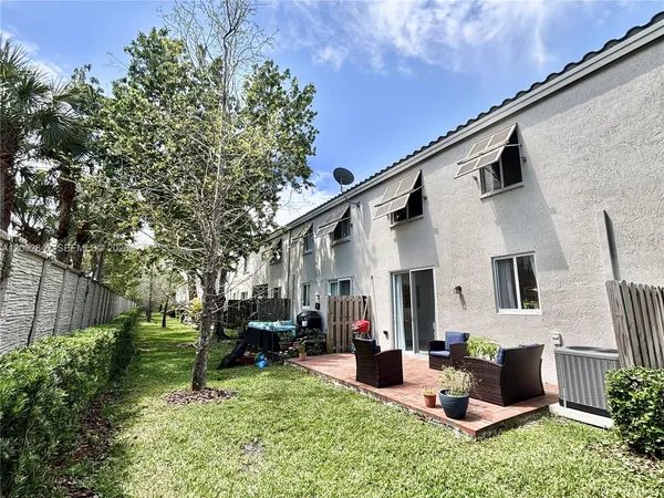 $3,250 | 5952 Northwest 47th Terrace, Unit 5952, Coconut Creek, FL 33073