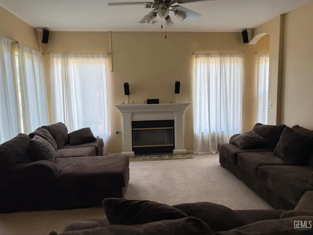 $625,000 | Undisclosed Address, Bakersfield, CA 93312