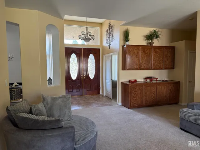 $625,000 | Undisclosed Address, Bakersfield, CA 93312