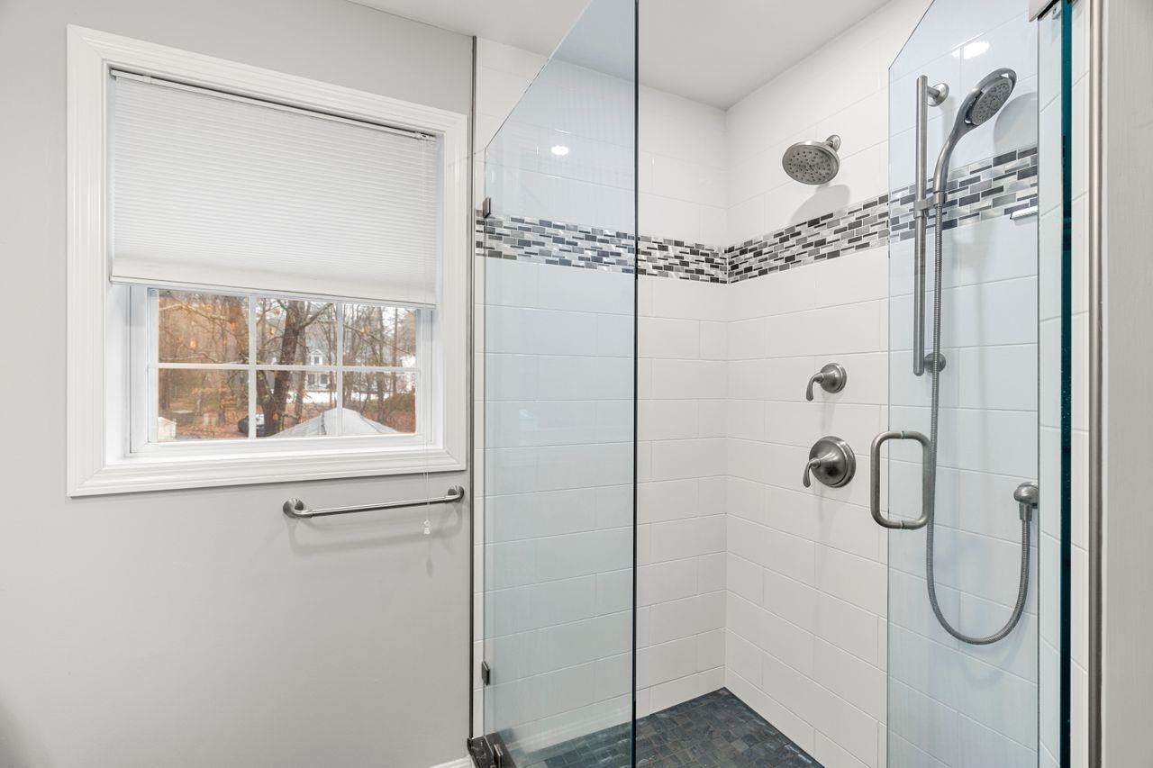 2 Leonards Way Hollis, NH 03049 - Photo 27 of 45