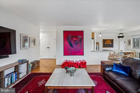 $674,900 | 5100 Dorset Avenue, Unit 505, Chevy Chase, MD 20815