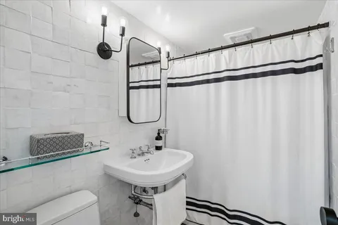 $674,900 | 5100 Dorset Avenue, Unit 505, Chevy Chase, MD 20815