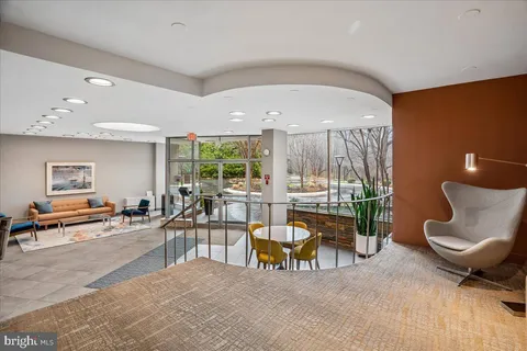 $674,900 | 5100 Dorset Avenue, Unit 505, Chevy Chase, MD 20815