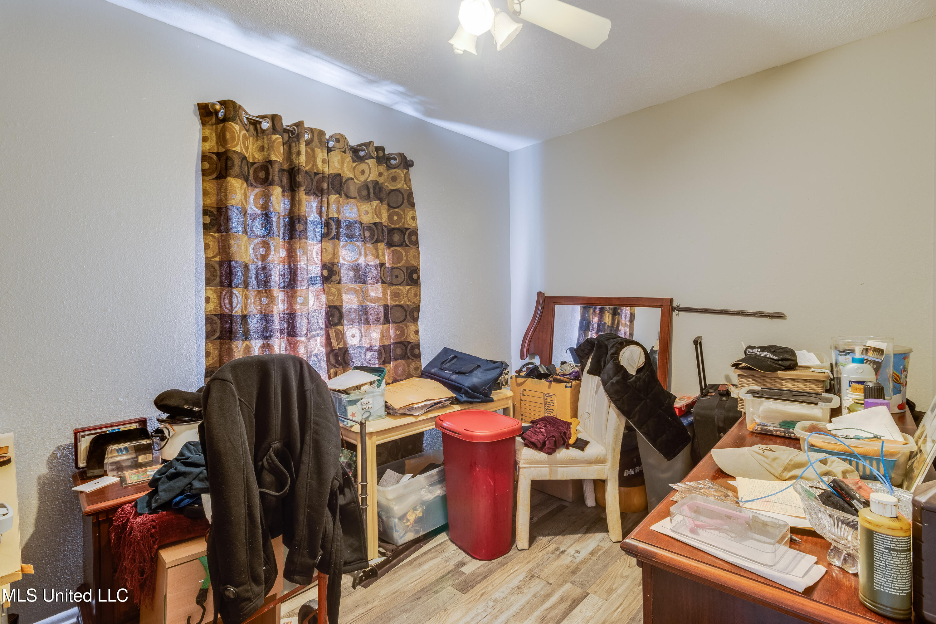 15820 Big Ridge Road Biloxi, MS 39532 - Photo 8 of 16 Guest bedroom 1