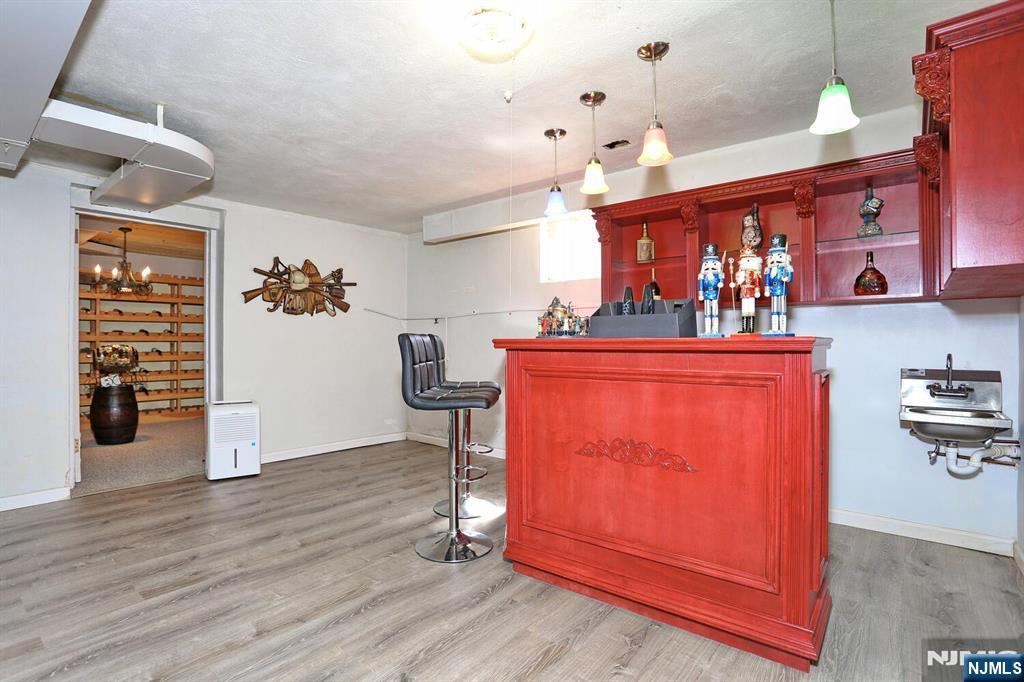 328 West Ridgewood Avenue Ridgewood, NJ 07450 - Photo 37 of 49